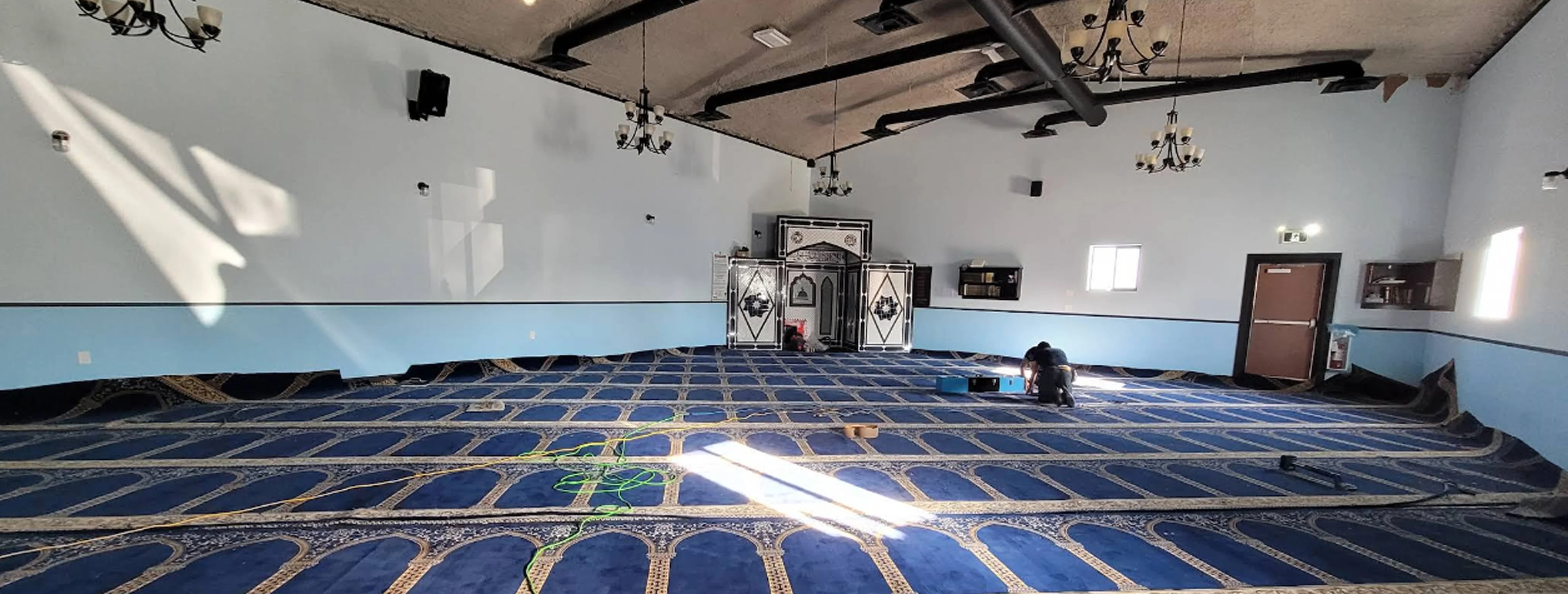 Exterior view of Al Faruq Islamic Centre Edmonton building